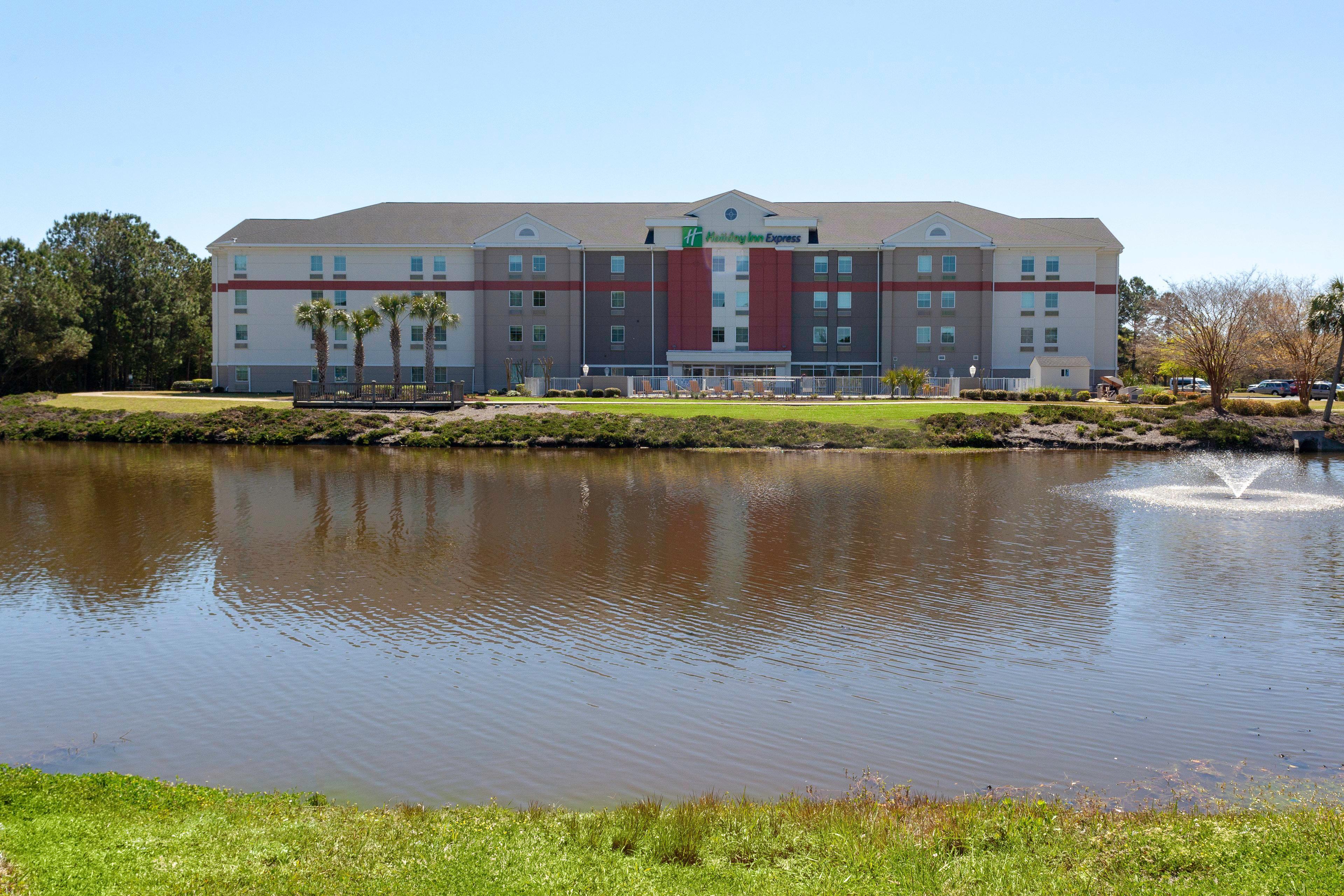 Holiday Inn Express Myrtle Beach-Broadway At The Beach By Ihg Extérieur photo