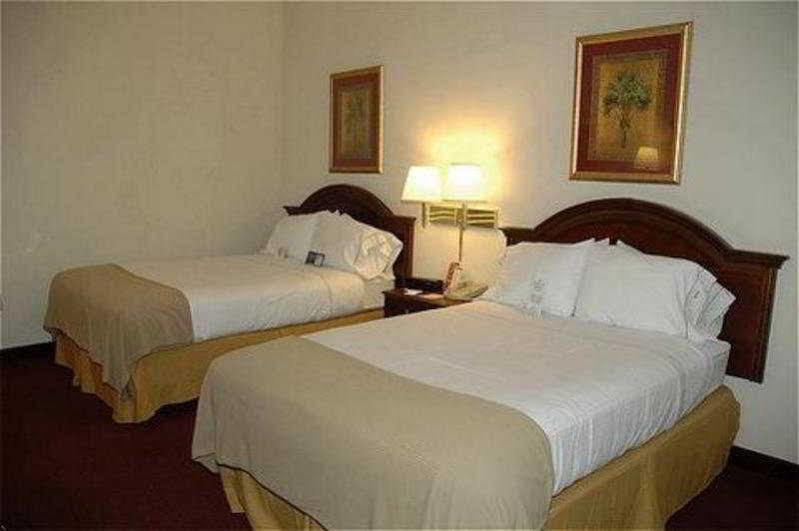 Holiday Inn Express Myrtle Beach-Broadway At The Beach By Ihg Extérieur photo