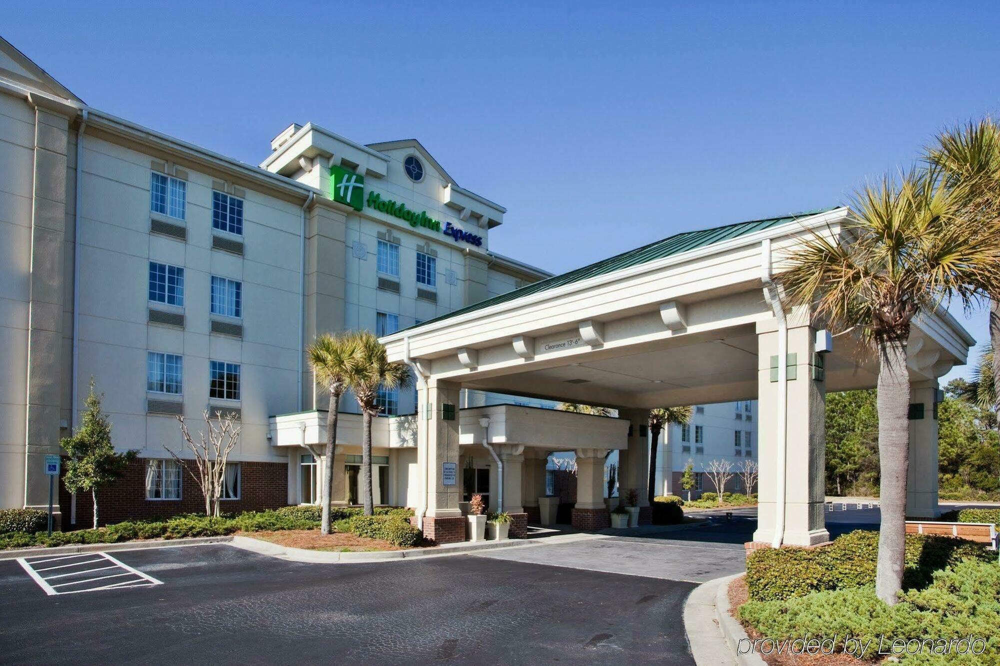 Holiday Inn Express Myrtle Beach-Broadway At The Beach By Ihg Extérieur photo